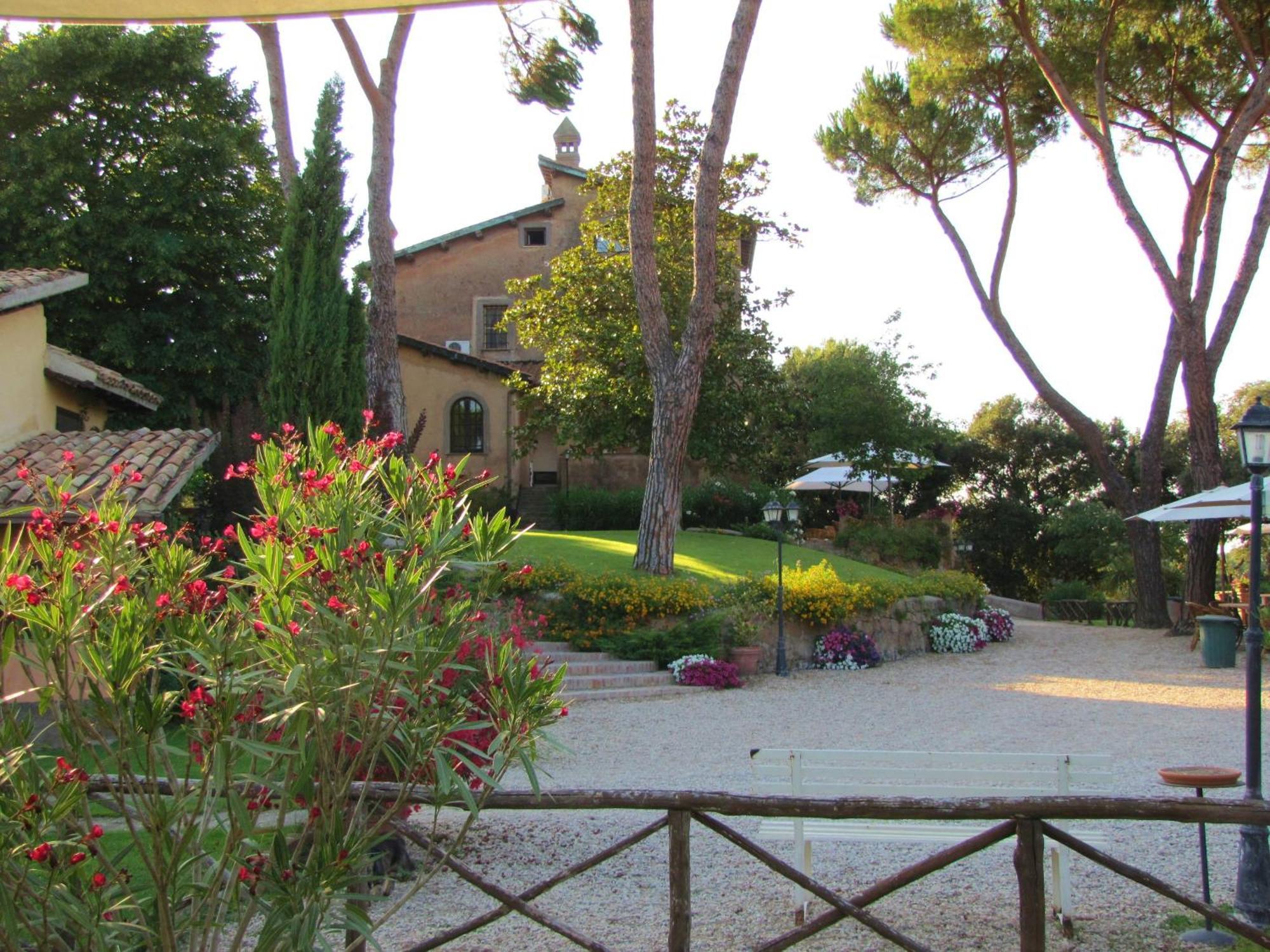 Parco Delle Nazioni - Relax Grand Resort Castel di Decima Eksteriør bilde